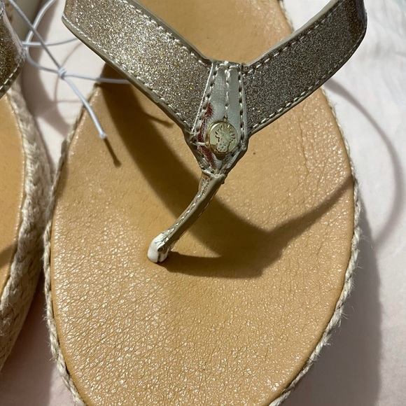 Tommy Bahama sandals - Picture 2 of 4